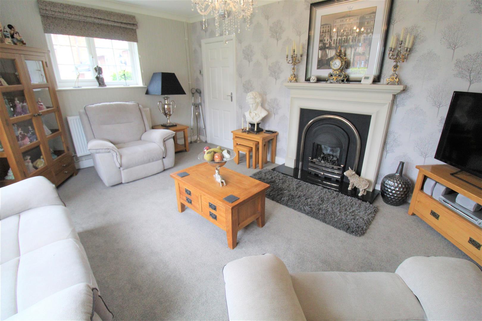 Field Avenue, Baddeley Green, Stoke-on-Trent